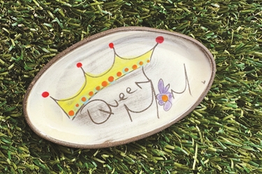 Queen Mom Mini Oval Tray 